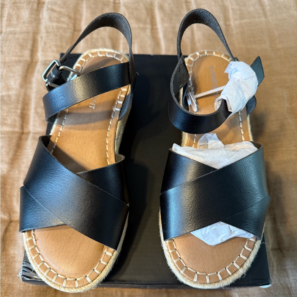 Black summer sandals - wide